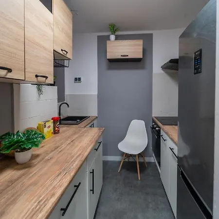 Lägenhet Metro Lux Warszawa